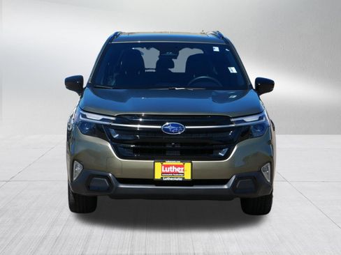 Certified 2025 Subaru Forester Touring w/ Popular Package - Touring AWD/4WD image 2