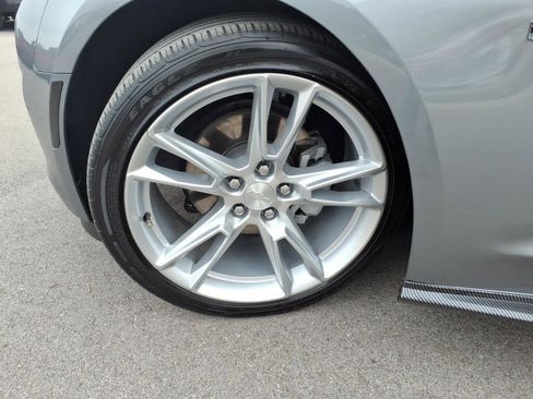 Used 2022 Chevrolet Camaro LT w/ RS Package image 9