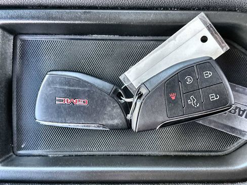 Certified 2024 GMC Sierra 1500 Elevation image 26