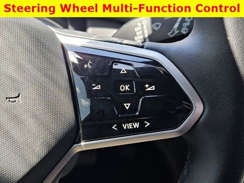 Used 2023 Volkswagen ID.4 Pro S Plus image 29