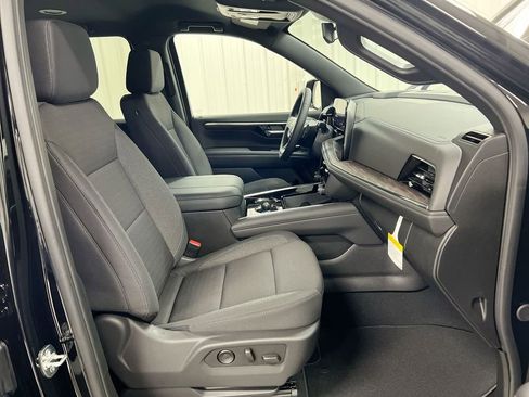 New 2026 Chevrolet Suburban LS AWD/4WD image 22