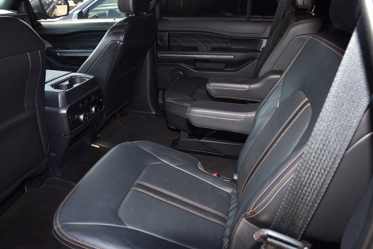Used 2022 Ford Expedition Platinum RWD image 11