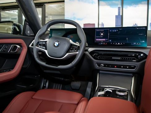 Used 2025 BMW 230i xDrive Coupe w/ Convenience Package image 16