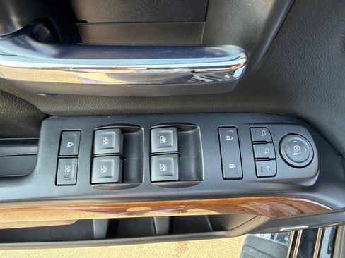 Used 2019 Chevrolet Silverado 2500 High Country w/ Duramax Plus Package AWD/4WD image 13