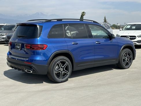 Used 2024 Mercedes-Benz GLB 250 image 11