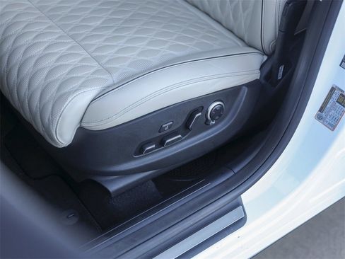 Used 2025 Genesis GV70 3.5T Sport w/ Sport Prestige Package image 16