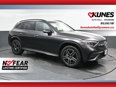Used 2025 Mercedes-Benz GLC 300 4MATIC image 1