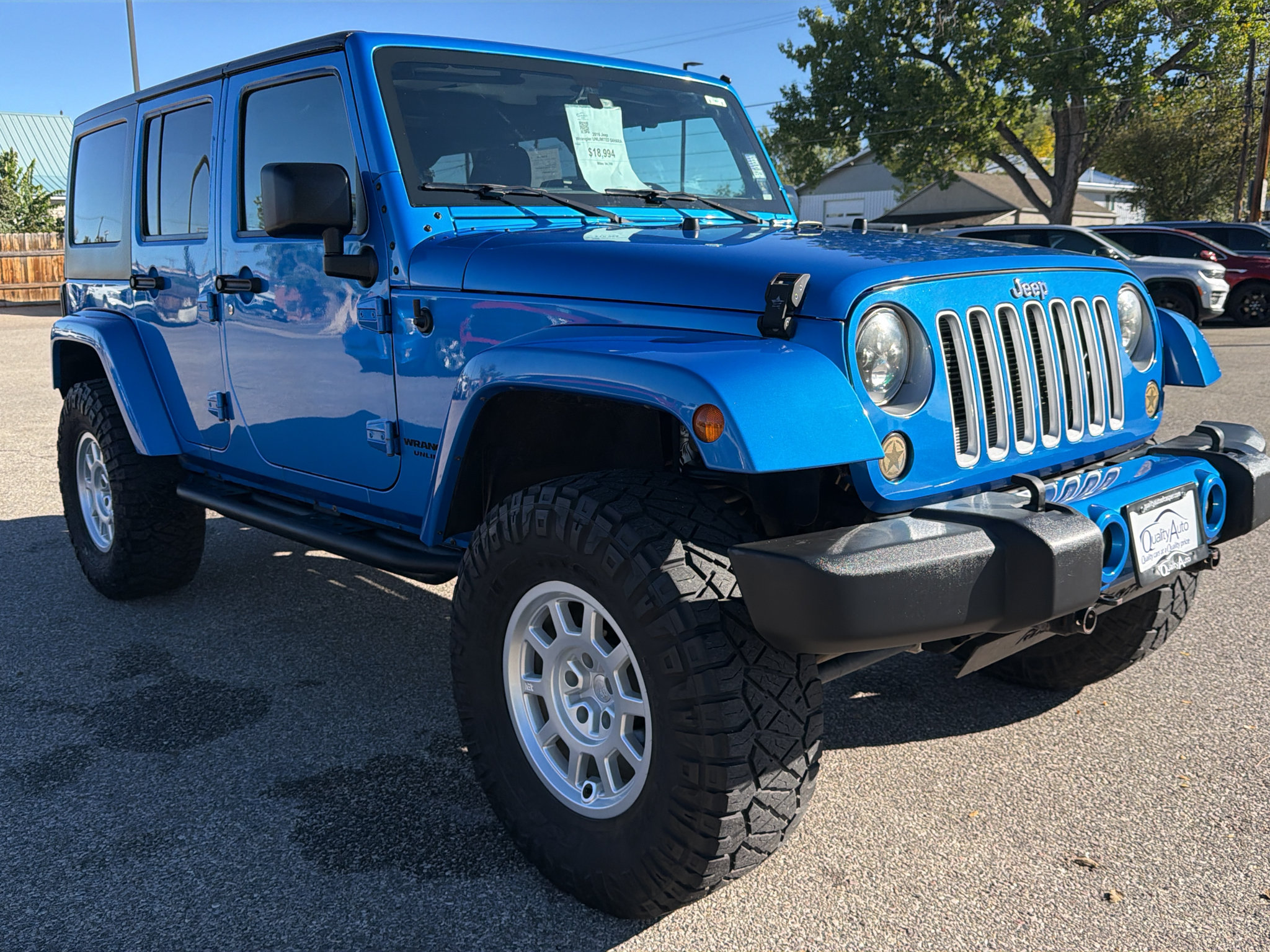 Used 2016 Jeep Wrangler Unlimited Sahara AWD/4WD image 5