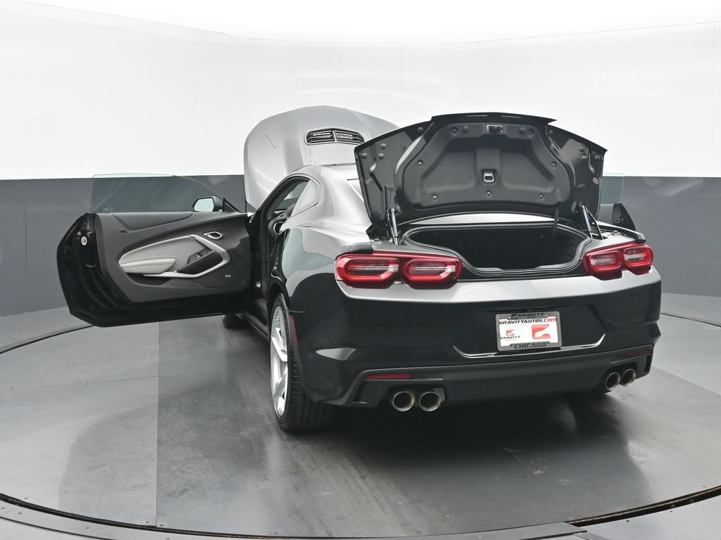 Used 2023 Chevrolet Camaro LT w/ Technology Package RWD image 38