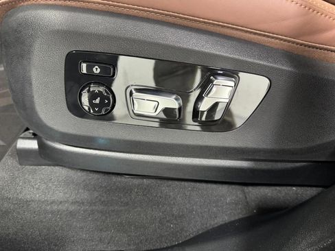 New 2026 BMW X7 M60i image 33