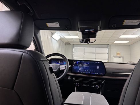 New 2026 Chevrolet Traverse RS image 21