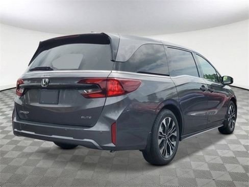 New 2026 Honda Odyssey Elite image 2