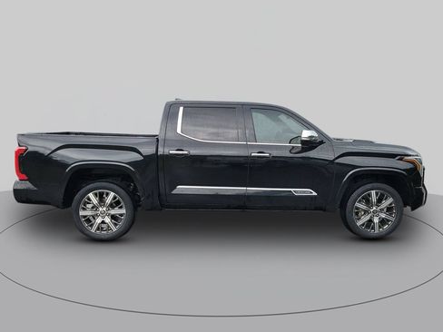 Used 2022 Toyota Tundra Capstone AWD/4WD image 2