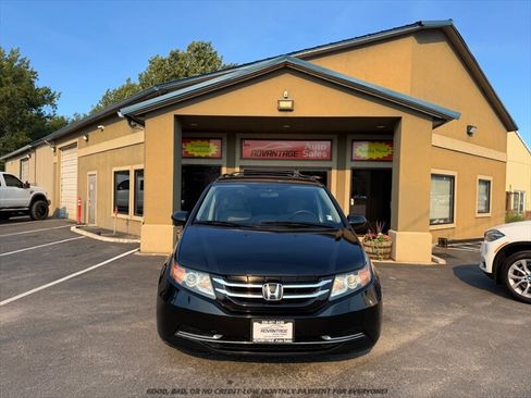 Used 2016 Honda Odyssey EX image 2