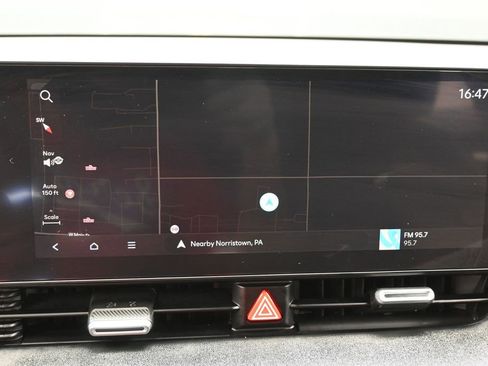 Used 2025 Hyundai Ioniq 5 SEL image 22