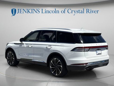 Used 2020 Lincoln Aviator Reserve w/ Equipment Group 202A AWD/4WD image 9