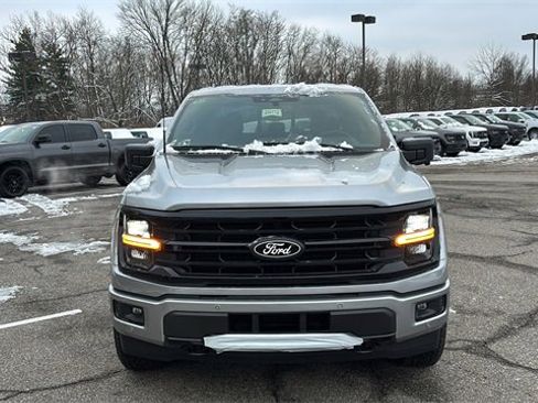 New 2025 Ford F150 XLT w/ Equipment Group 302A MID image 6