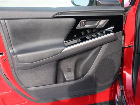 Used 2023 Toyota bZ4X XLE image 10