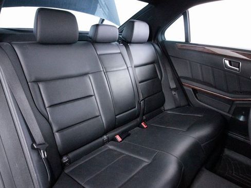 Used 2012 Mercedes-Benz E 350 4MATIC Sedan image 41