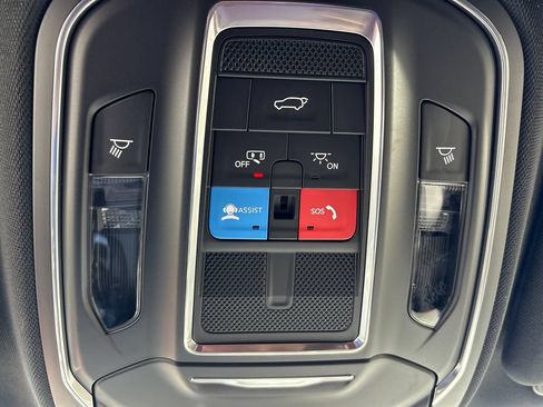 New 2026 Jeep Cherokee Limited AWD/4WD image 35