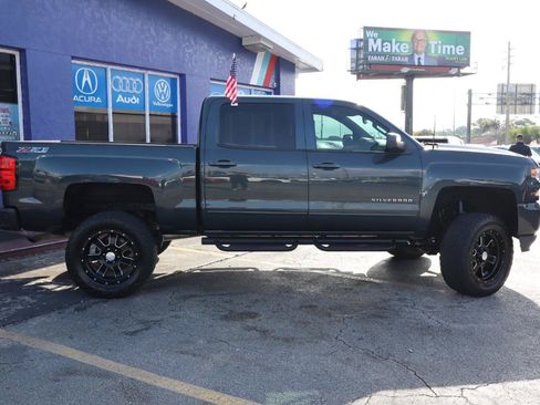 Used 2017 Chevrolet Silverado 1500 LT w/ All Star Edition AWD/4WD image 2