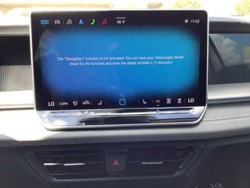 New 2025 Volkswagen Tiguan SE image 16