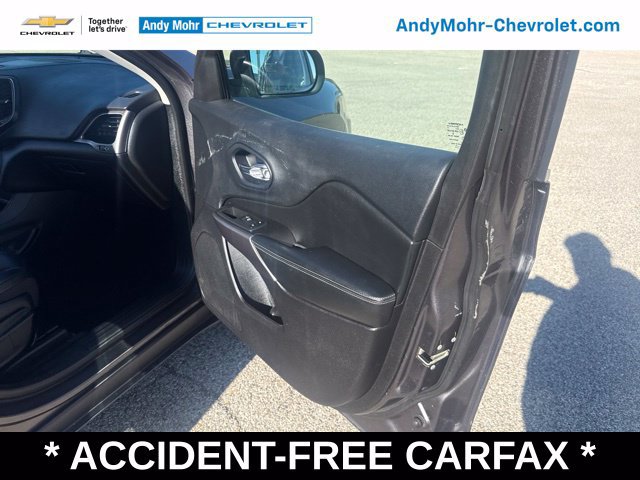 Used 2020 Jeep Cherokee Latitude Plus FWD image 14