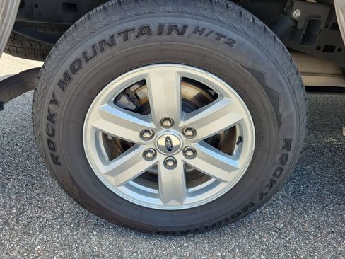 Used 2023 Ford F150 XL w/ XL Chrome Appearance Package RWD image 6