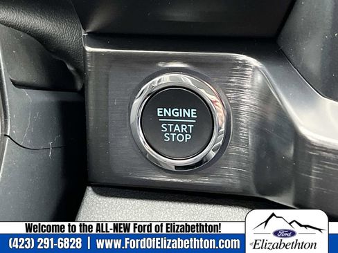 New 2026 Ford F250 4x4 Crew Cab Super Duty image 29