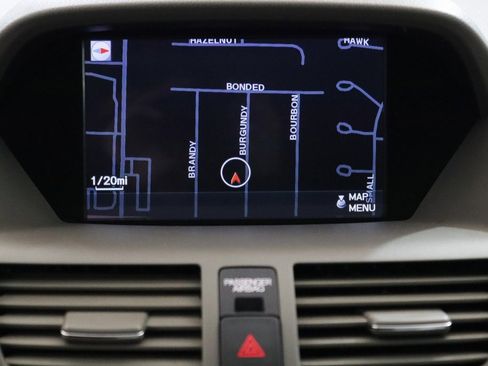 Used 2010 Acura MDX w/ Technology & Entertainment image 19