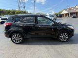 Used 2015 Ford Escape SE w/ SE Chrome Package image 5
