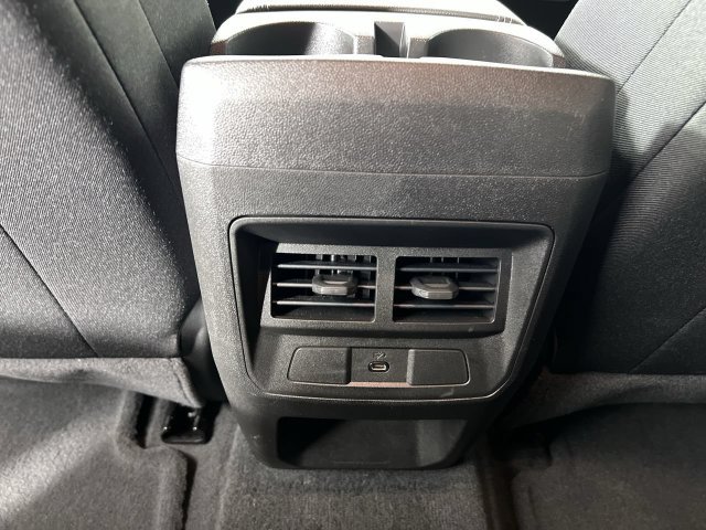 Used 2026 GMC Canyon Elevation RWD image 21