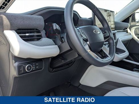 Used 2025 Ford Explorer Platinum w/ Ultimate Package RWD image 12