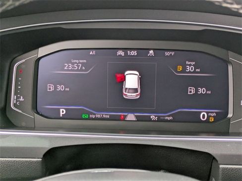 Used 2021 Volkswagen Tiguan SEL image 14