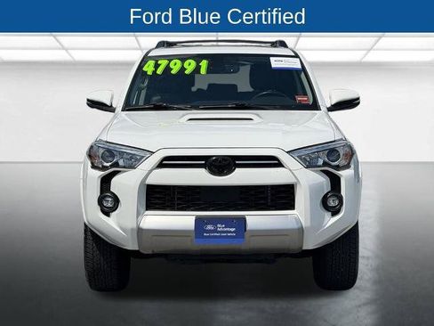 Used 2024 Toyota 4Runner TRD Off-Road Premium w/ Moonroof Package AWD/4WD image 2