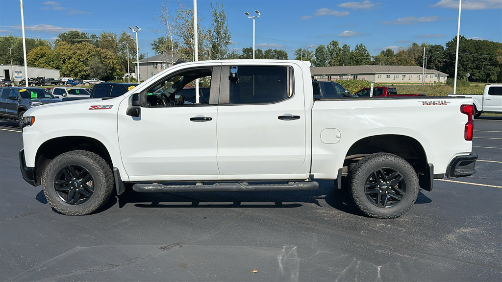 Used 2021 Chevrolet Silverado 1500 LT Trail Boss w/ Convenience Package II AWD/4WD image 4