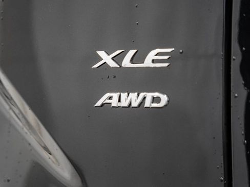 New 2026 Toyota Corolla Cross XLE image 7