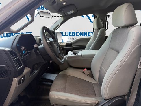 Used 2017 Ford F150 XL w/ Equipment Group 101A Mid RWD image 11
