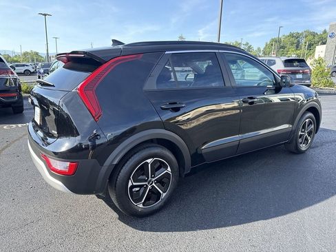 New 2026 Kia Niro LX FWD image 4