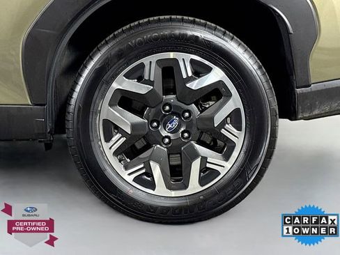 Certified 2025 Subaru Forester Premium image 32