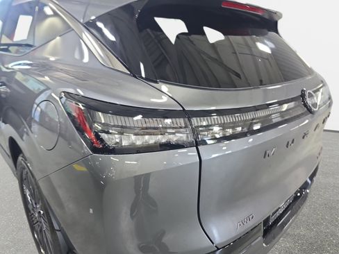 New 2026 Nissan Murano Platinum AWD/4WD image 33