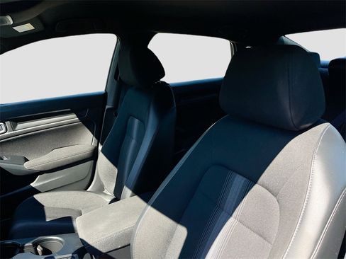 Used 2023 Honda Civic Sport image 18
