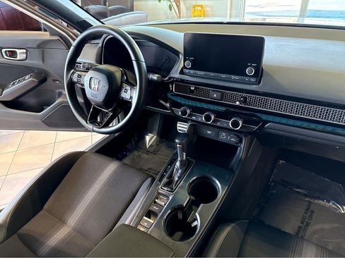 Used 2023 Honda Civic Sport image 34