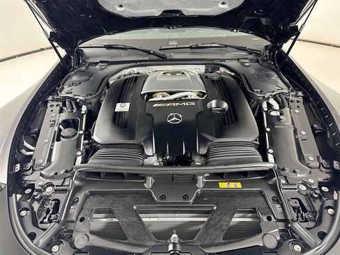 Used 2025 Mercedes-Benz AMG GT 63 image 31