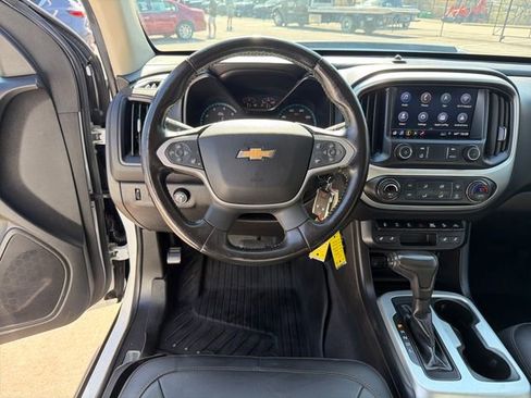 Used 2019 Chevrolet Colorado ZR2 image 16