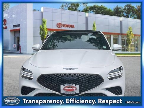 Used 2025 Genesis G70 2.5T w/ Sport Prestige Package image 2