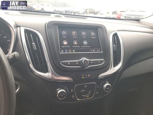 Used 2022 Chevrolet Equinox LT image 21