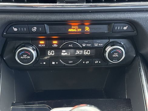 Used 2018 MAZDA CX-9 Grand Touring image 28