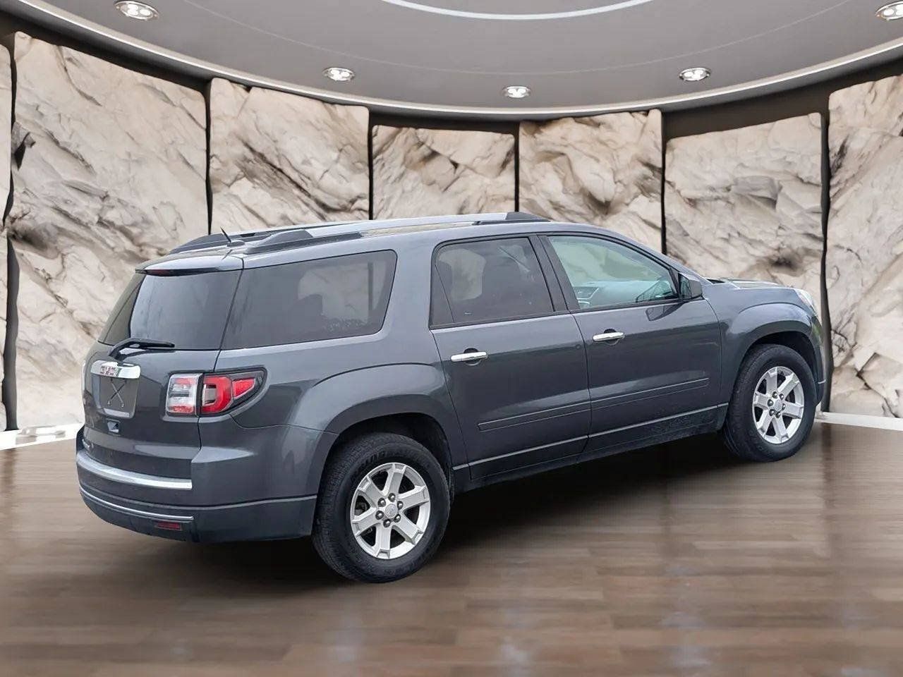 Used 2014 GMC Acadia SLE FWD image 13