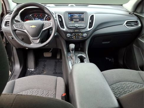 Used 2023 Chevrolet Equinox LT FWD image 13